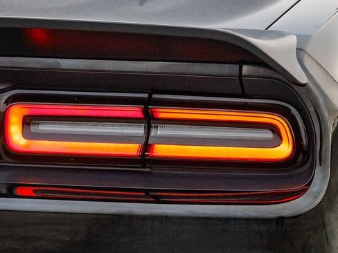 Used 2021 Dodge Challenger R/T Scat Pack RWD image 10
