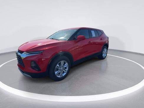 Used 2021 Chevrolet Blazer LT FWD image 4