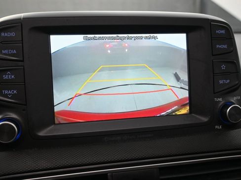 Used 2021 Hyundai Kona Limited w/ Cargo Package image 12