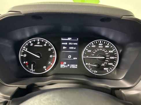 Used 2025 Subaru Crosstrek 2.0i Premium image 20