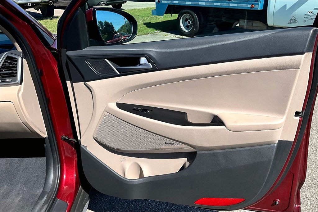 Used 2017 Hyundai Tucson SE Plus FWD image 23