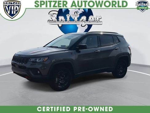 Used 2024 Jeep Compass Trailhawk w/ Sun and Sound Group AWD/4WD image 4