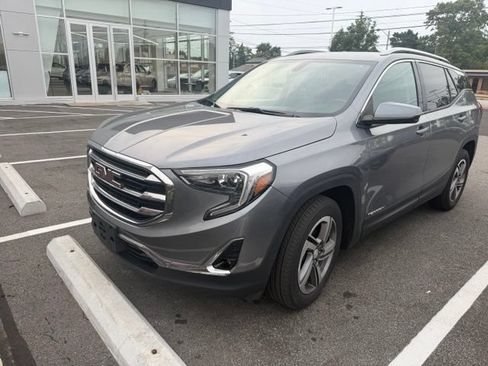 Used 2019 GMC Terrain SLT AWD/4WD image 2