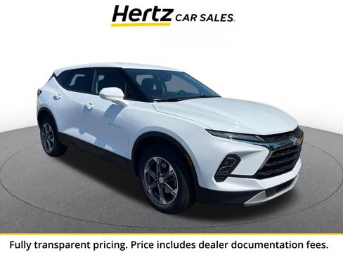 Used 2026 Chevrolet Blazer LT FWD image 1