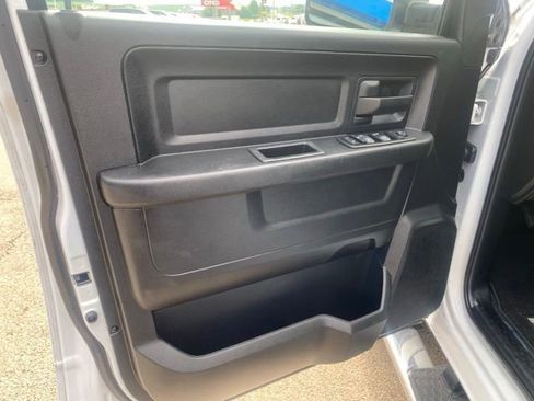 Used 2013 RAM 1500 Express AWD/4WD image 10
