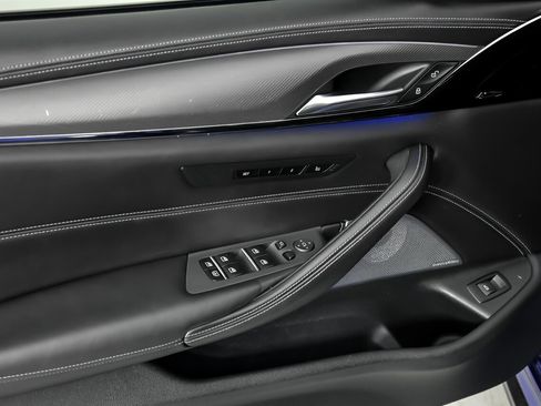 Used 2018 BMW M5 w/ Executive Package image 15