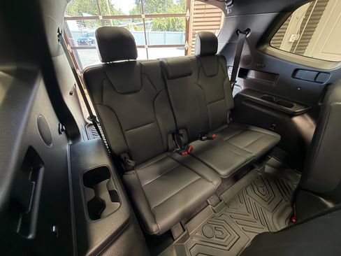 Used 2025 Kia Telluride SX X-Line AWD/4WD image 6