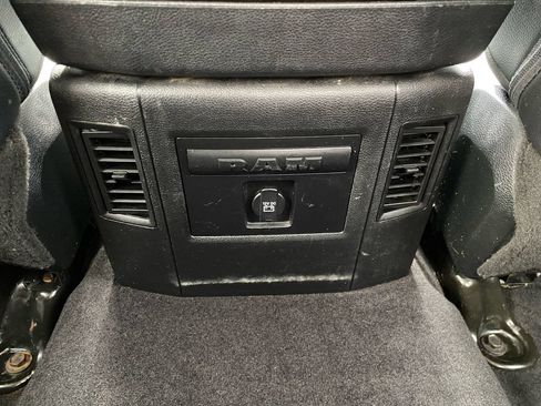 Used 2018 RAM 1500 Sport w/ Sport Premium Group AWD/4WD image 38