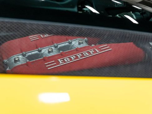 Used 2010 Ferrari 458 Italia Coupe RWD image 60