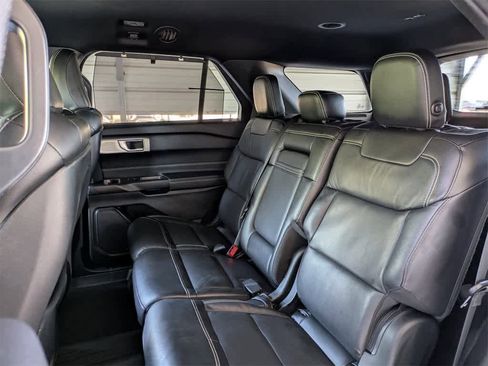 Used 2020 Ford Explorer ST w/ ST Street Pack image 18