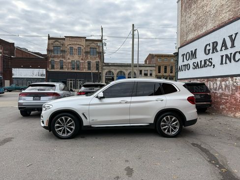 Used 2018 BMW X3 xDrive30i image 5