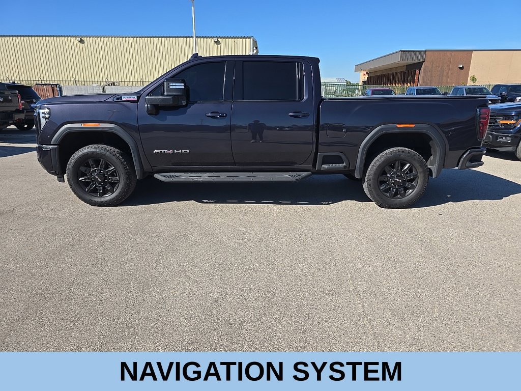 Used 2025 GMC Sierra 2500 AT4 w/ Technology Package AWD/4WD image 3