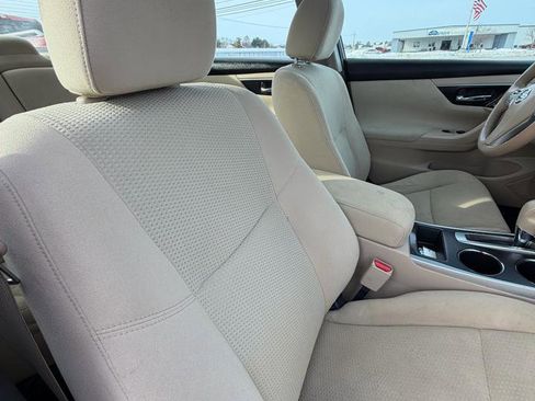 Used 2015 Nissan Altima 2.5 SV w/ Convenience Package image 33