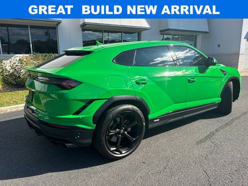 Used 2023 Lamborghini Urus S AWD/4WD image 2