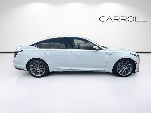 Used 2022 Cadillac CT5 V w/ Platinum Package RWD image 2