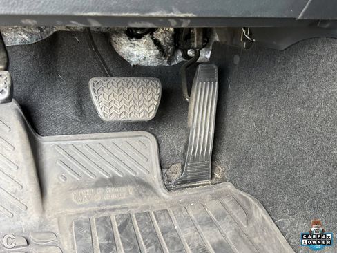 Used 2024 Toyota Camry SE FWD image 23