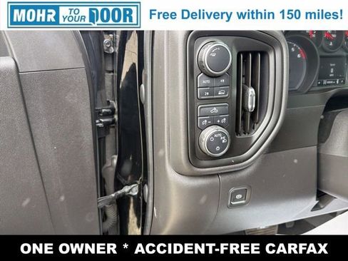 Used 2020 Chevrolet Silverado 1500 Custom w/ Custom Value Package image 17