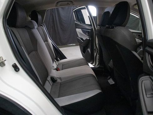 Used 2019 Subaru Crosstrek 2.0i w/ Eyesight System image 18