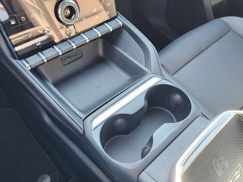 New 2026 GMC Terrain Elevation w/ Elevation Premium Package image 31