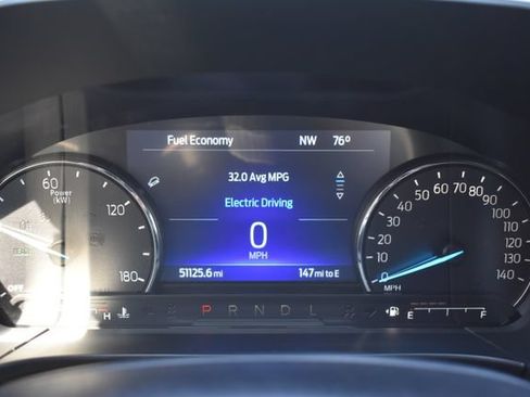 Used 2022 Ford Escape SE w/ SE Sport Appearance Package AWD/4WD image 19
