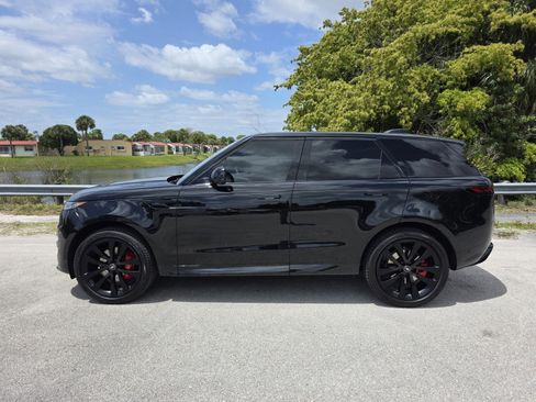 Certified 2023 Land Rover Range Rover Sport SE Dynamic image 7