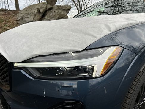 New 2026 Volvo XC60 T8 Ultra w/ Protection Package Premier AWD/4WD image 7