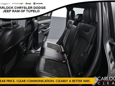 Used 2023 Jeep Grand Cherokee Altitude AWD/4WD image 26