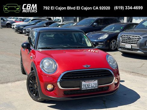 Used 2017 MINI Cooper 2-Door Hardtop image 1