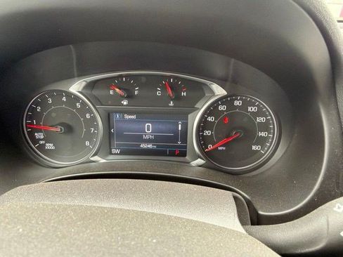Used 2024 GMC Terrain SLE AWD/4WD image 15