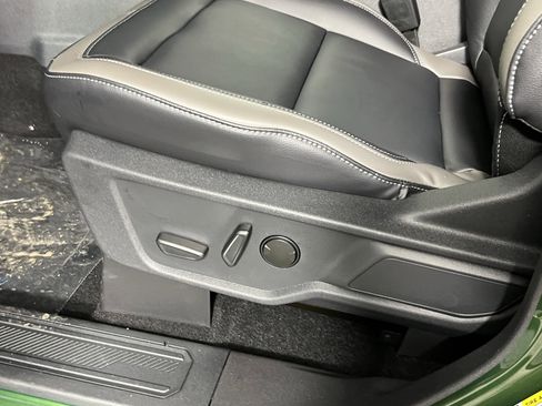 New 2025 Ford Bronco Outer Banks image 15