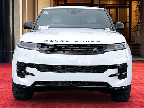 New 2026 Land Rover Range Rover Sport SE AWD/4WD image 2