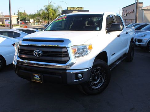 Used 2015 Toyota Tundra SR5 image 36