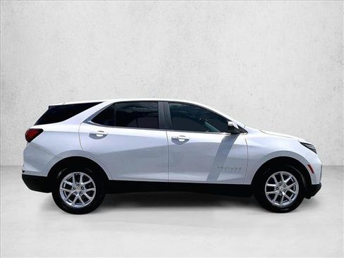 Used 2022 Chevrolet Equinox LT FWD image 5