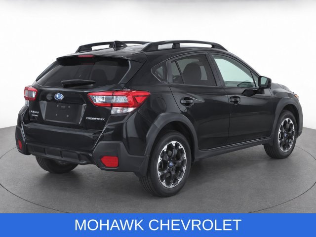 Used 2023 Subaru Crosstrek 2.0i Premium AWD/4WD image 5