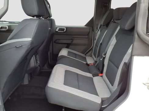 New 2025 Ford Bronco 4-Door AWD/4WD image 5