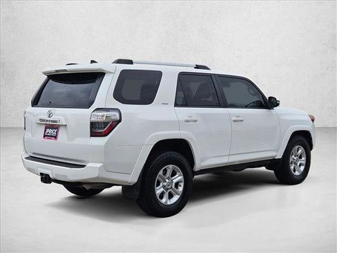 Used 2022 Toyota 4Runner SR5 Premium w/ Moonroof Package RWD image 5