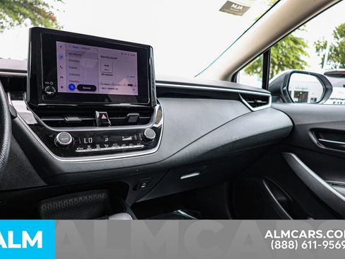 Used 2023 Toyota Corolla LE image 37