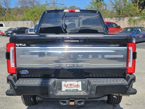 Certified 2024 Ford F250 Limited w/ FX4 Off-Road Package image 5