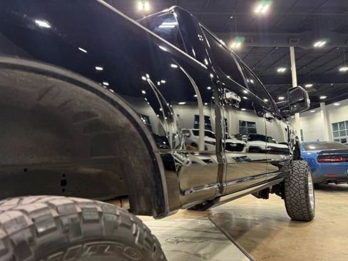 Used 2017 Ford F250 Platinum w/ Platinum Ultimate Package image 10