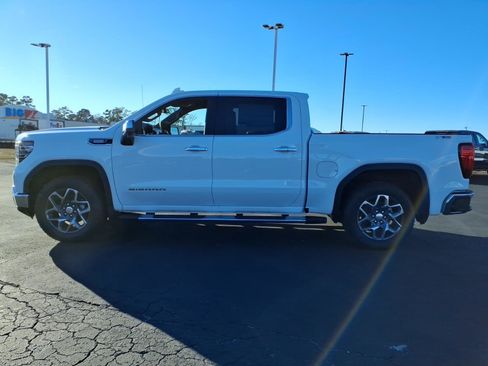 New 2026 GMC Sierra 1500 SLT w/ SLT Premium Plus Package image 3
