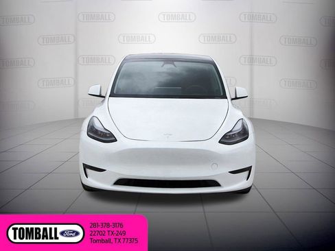 Used 2025 Tesla Model Y Performance AWD/4WD image 2