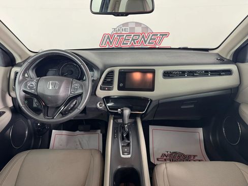 Used 2022 Honda HR-V EX-L image 11