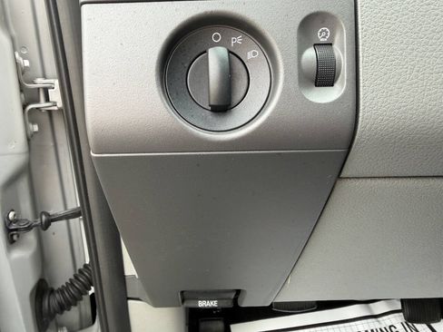 Used 2007 Ford F150 XL RWD image 11
