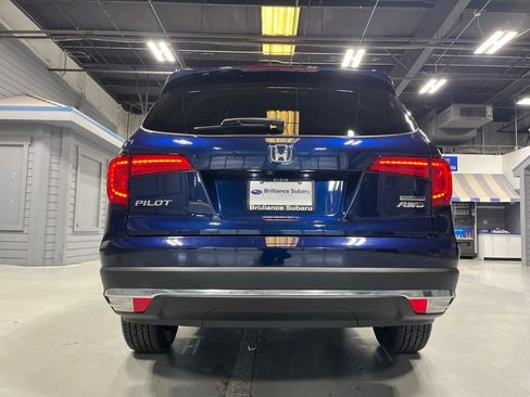Used 2017 Honda Pilot Touring image 6