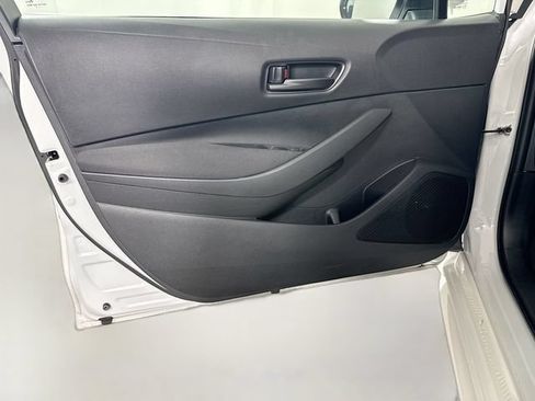 Used 2024 Toyota Corolla LE FWD image 12