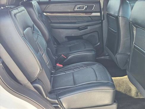 Used 2017 Ford Explorer Platinum AWD/4WD image 22