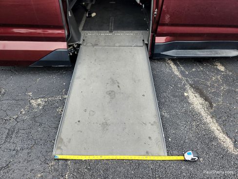 Used 2016 Honda Odyssey EX image 13