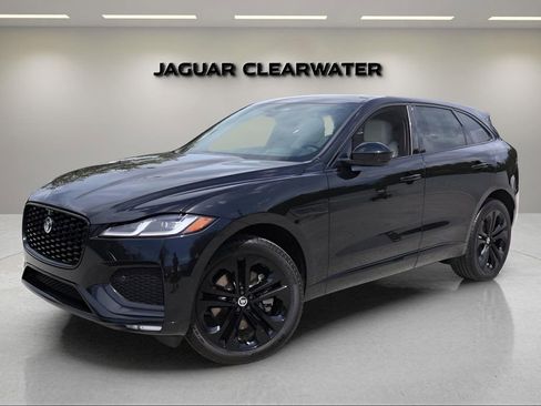 New 2026 Jaguar F-PACE R-Dynamic S image 1