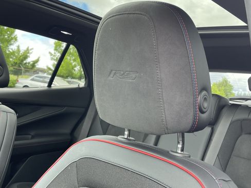 Used 2024 Chevrolet Blazer EV RS RWD image 21