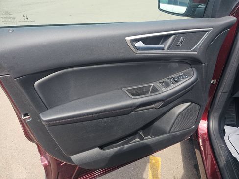 Used 2023 Ford Edge SEL w/ Convenience Package AWD/4WD image 13